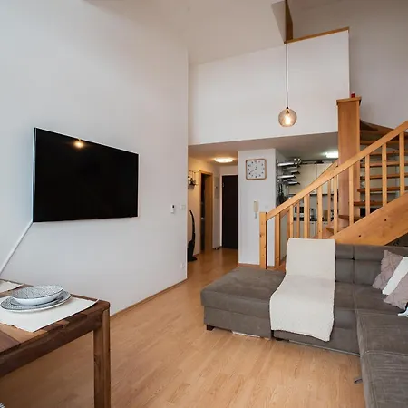 Apartamento Lara Mezonet Tatry Vel'ka Lomnica